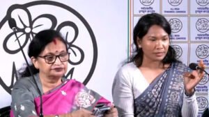 ভোটে হার, তারপর নিঃসঙ্গতা! আগুনে পুড়ল বাড়ি, আক্ষেপে ভেঙে পড়লেন স্বপ্না বর্মন