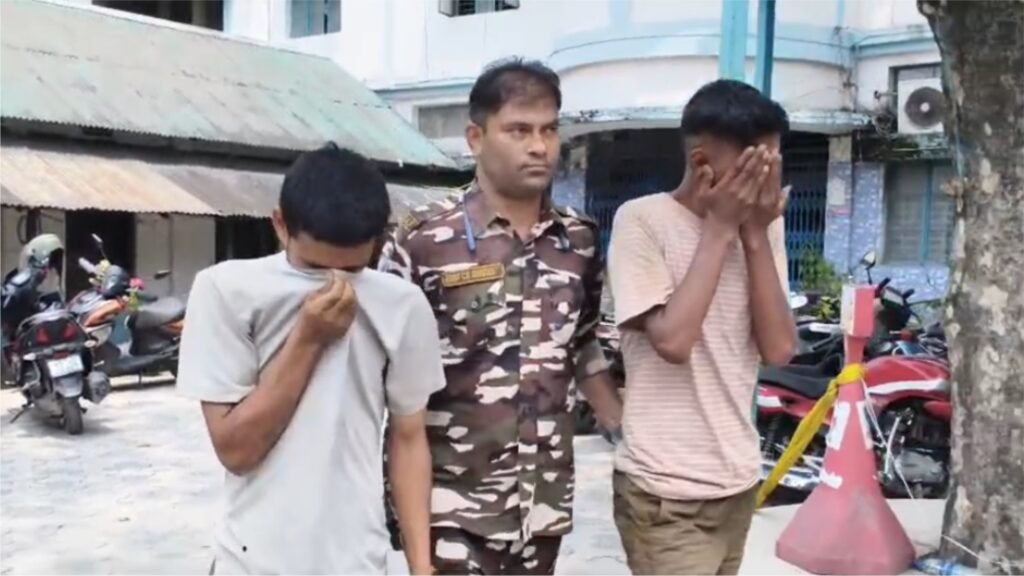গভীর রাতে ডাকাতির ছক ভেস্তে দিল ভক্তিনগর থানার পুলিশ, গ্রেপ্তার ৫