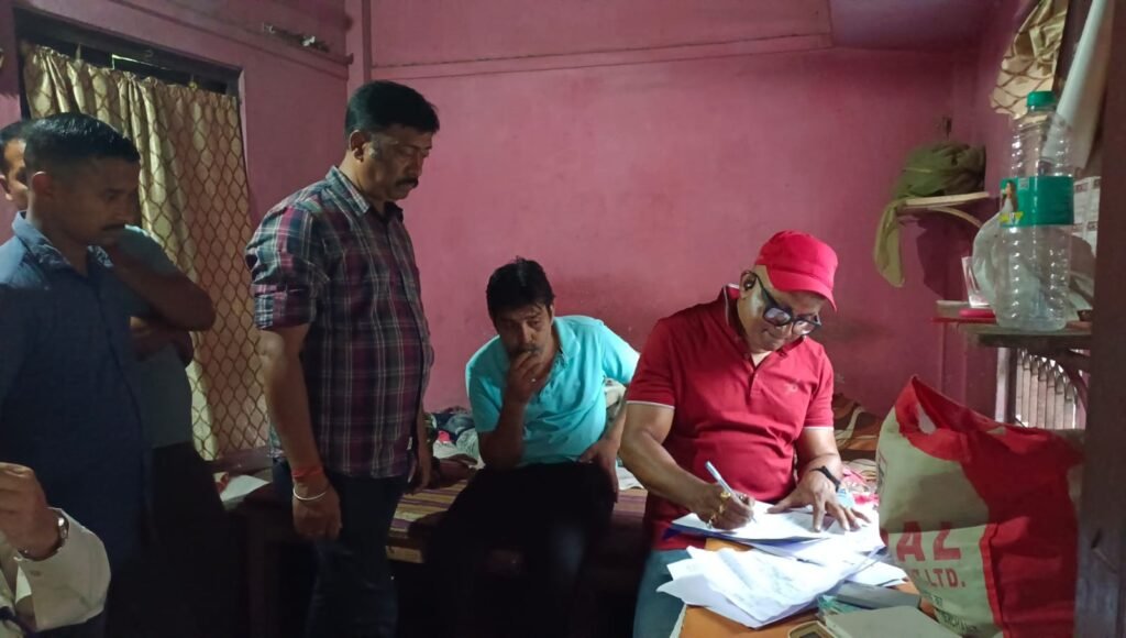 শিলিগুড়ি হায়দার পাড়া এলাকায় প্রচুর পরিমাণে মাদক সব গ্রেফতার এক