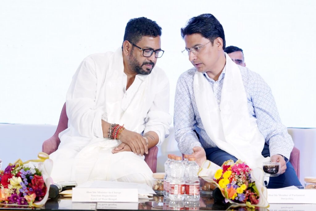 উত্তরবঙ্গের পর্যটনের ভবিষ্যৎ নিয়ে শিলিগুড়িতে উচ্চপর্যায়ের বৈঠক, উন্নয়নে বড় রোডম্যাপ রাজ্য সরকারের