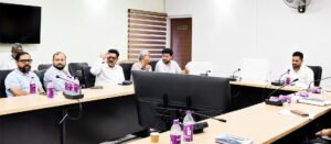 শিলিগুড়িতে মন্ত্রীর ম্যারাথন বৈঠক, একাধিক বিষয়ে কড়া বার্তা শংকর ঘোষ