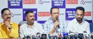উত্তরবঙ্গে প্রথম ১০০ কেজি সোনার সাজে মা দুর্গা! ৬৪তম বর্ষে শিলিগুড়ি সেন্ট্রাল কলোনির পুজোয় নজরকাড়া চমক